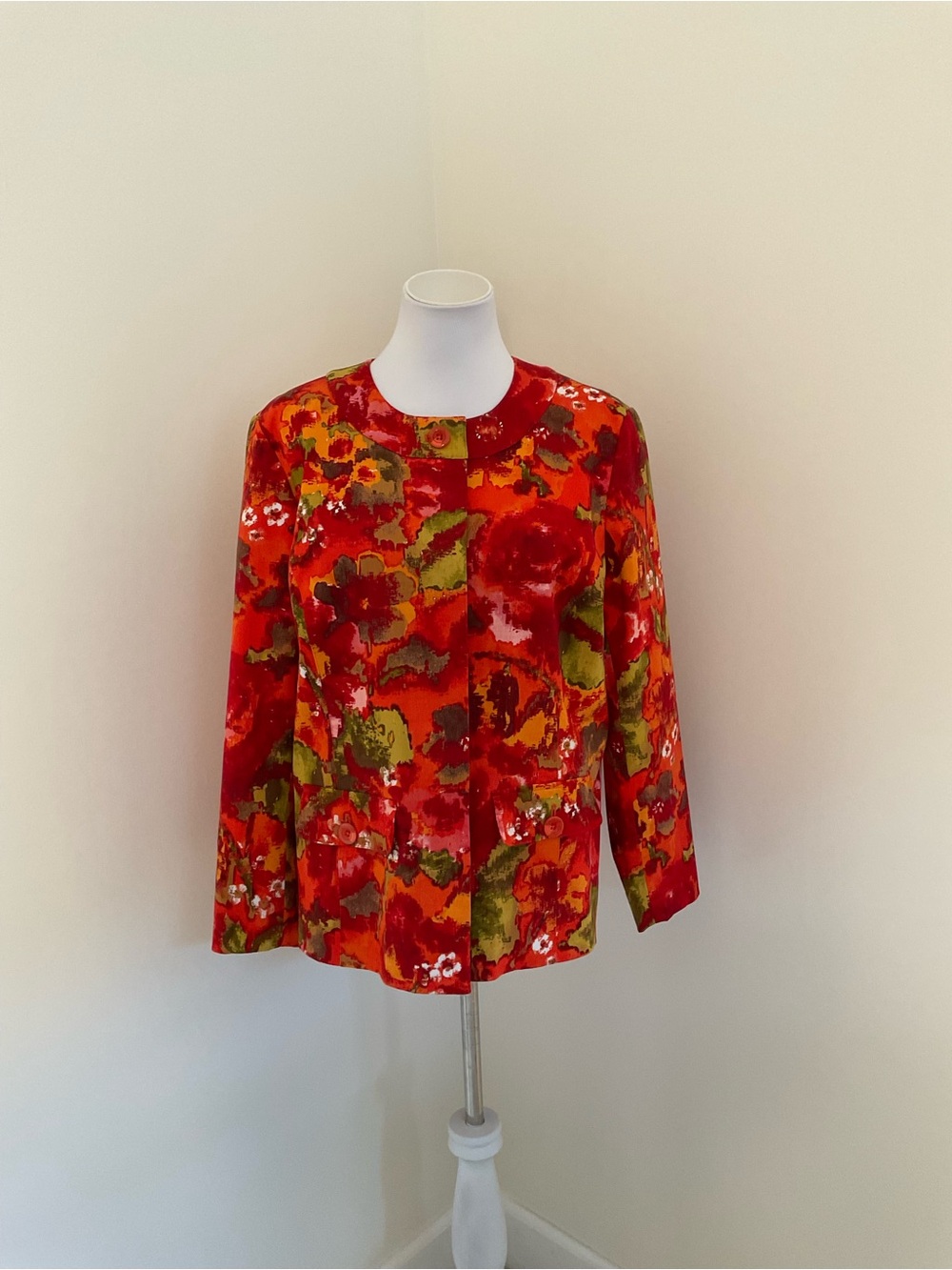 Chico's Vibrant Red & Orange Abstract Print Blazer with Olive Accents